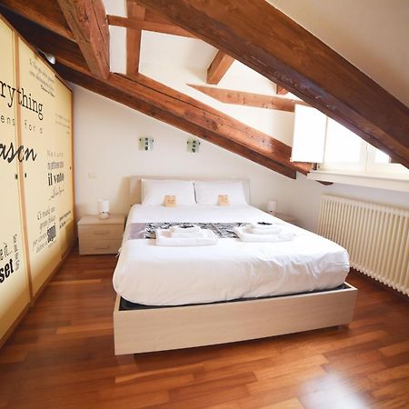 Le Dimore Di Mazzini Apartment Триест Екстериор снимка