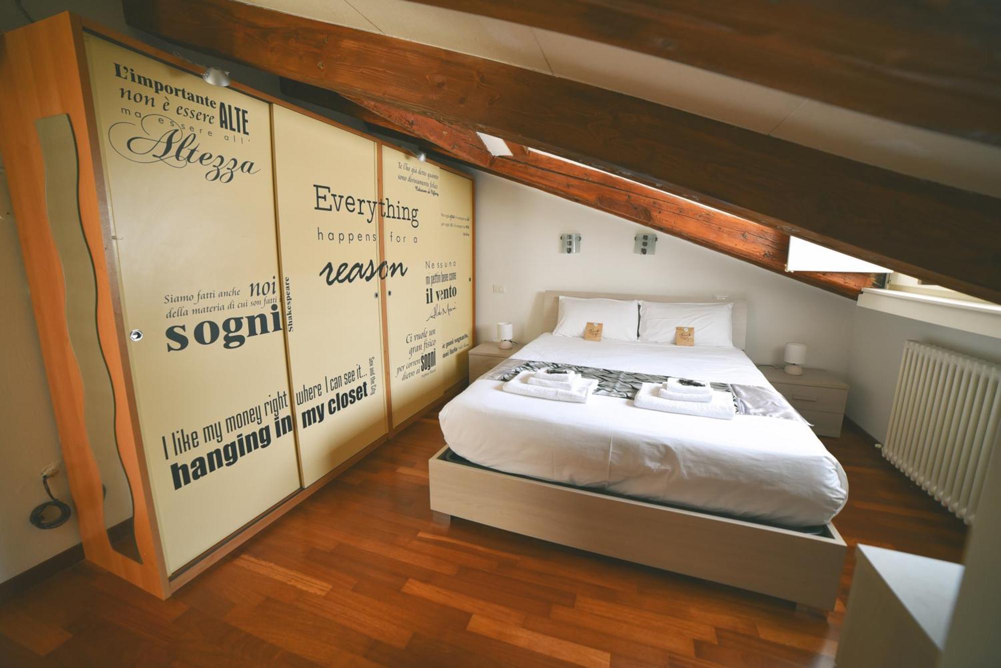 Le Dimore Di Mazzini Apartment Триест Екстериор снимка